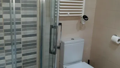 Piso en alquiler en Calle del Río Sil, 6, Cariño de 490 €