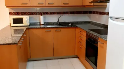Piso en alquiler en Calle del Río Sil, número 22, Cariño de 560 €