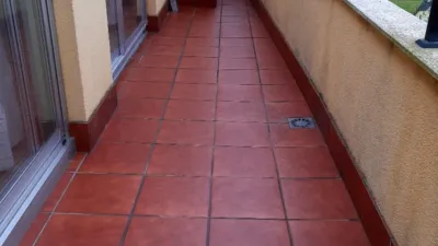 Piso en alquiler en Calle del Río Sil, número 22, Cariño de 560 €