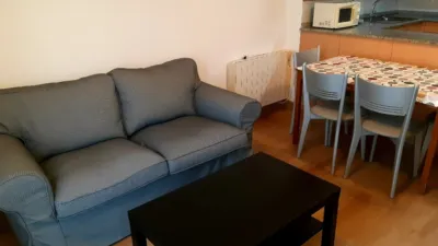 Piso en alquiler en Calle del Río Sil, número 22, Cariño de 560 €