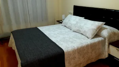 Piso en alquiler en Calle Rio Maguleiro, Número 4, Cariño de 490 €