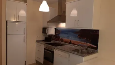 Piso en alquiler en Calle Rio Maguleiro, Número 4, Cariño de 490 €