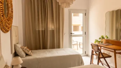Apartment at Calle Miguel Delgado Calcerrada, No. 31 photo 5