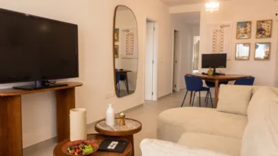 Apartment on Calle Miguel Delgado Calcerrada, No. 1 photo 2