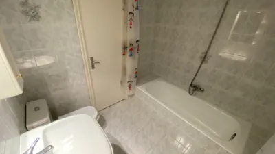 Apartment on Calle de Mieta photo 18