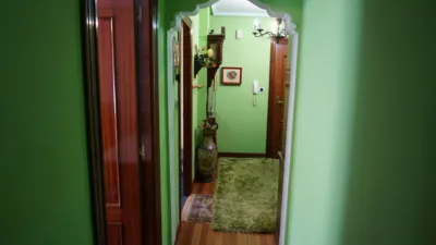 Piso en venta en Bide Zaharraren Etxaldea, Ugao-Miraballes de 215.000 €