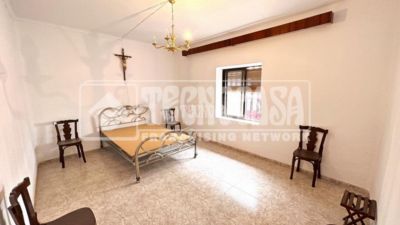 Casa adosada en venta en Camino de San Blas, Madridejos de 29.900 €