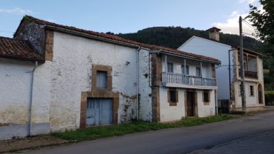 Casa en venta en Calle Pie Concha-San Roque, Número 37, Bárcena de Pie de Concha de 65.000 €
