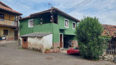 Casa en venta en Ribera de Arriba, Soto de Rey (Ribera de Arriba) de 49.000 €