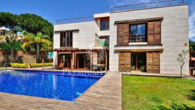 Casa en venta en Can Teixido, Alella de 3.392.000 €
