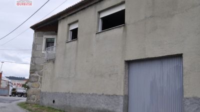 Casa en venta en Reboredo, San Cibrao Das Viñas (Capital). Municipio de San Cibrao das Viñas de 55.000 €