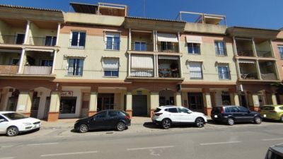 Commercial premises for sale in Calle Torre de los Picos, Castaño-Mirasierra (District Genil. Granada Capital) of 125.000 €