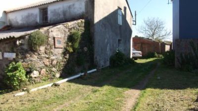 Casa adosada en venta en Meiras, Centro (Ferrol) de 217.000 €