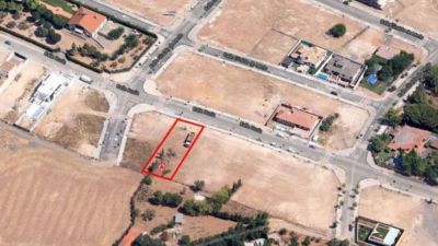 Land for sale in Plaza de Toros-La Guija-Santa María-Ciudad Jardín-Los Rosales, Plaza de Toros-La Guija-Santa María-Ciudad Jardín-Los Rosales (Ciudad Real Capital) of 180.000 €