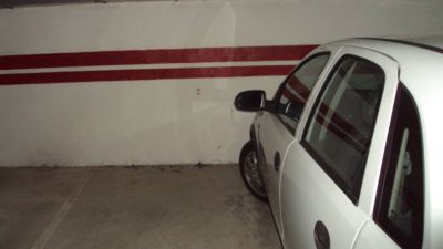 Garaje en venta en Cl. Cruz Verde, Beas de 3.100 €