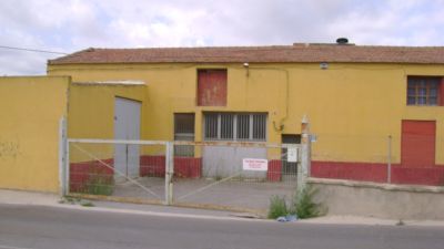 Nave industrial en venta en Calle de Altos de la Condomina, 129, Villena de 240.000 €