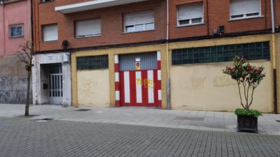Garaje en venta en Calle de Manuel de Falla, Pumarín-Teatinos (Oviedo) de 110.000 €