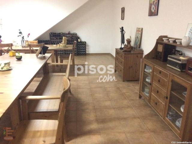 Dúplex en alquiler en Calle Suiza en Cuarte de Huerva por 1.200 €/mes Dúplex en alquiler en Calle Suiza en Cuarte de Huerva por 1.200 €/mes