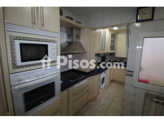 Piso en alquiler en Centro en Centro por 900 €/mes