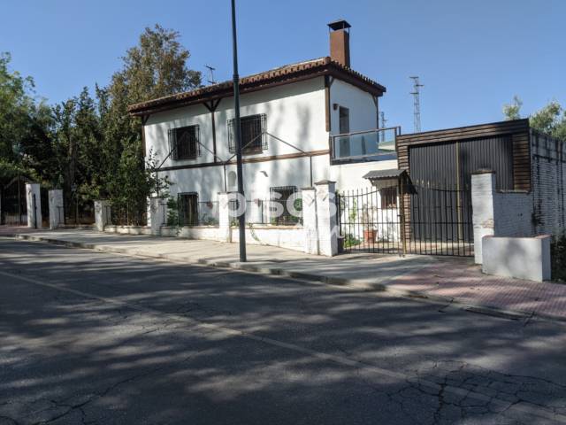 Casa rústica en venta en Carretera Carretera Gojar- Dilar, nº 76 en