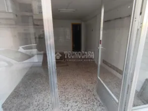 Local comercial en Los Ángeles-Cruz de Caravaca-Piedras Redondas