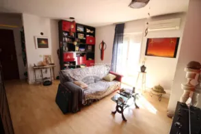 Piso en Residencial Triana-Barrio Alto-Híjar