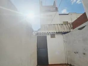 Local comercial en calle Marqués de Cabra