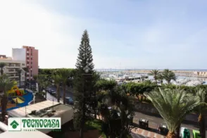 Piso en Adra