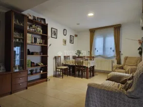 Casa adosada en calle de los Barreros