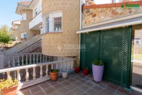Casa pareada en Torrejón de la Calzada