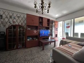 Casa en calle Romani