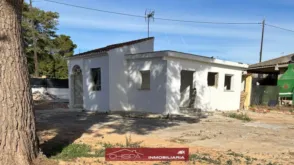 Chalet en El Corralet - Bonanza - Tres Rutas