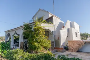 Chalet en LLIRIA