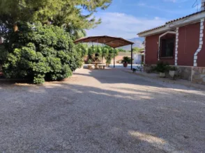 Chalet en Totana