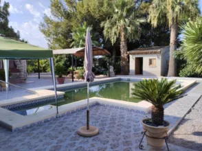 Chalet en Totana