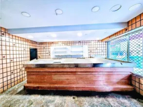 Local comercial en calle de Aita Donostia