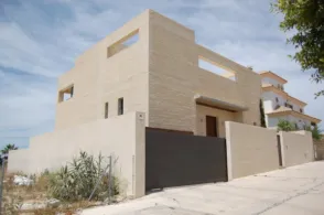 Chalet en El Águila-Las Redes-Fuentebravía