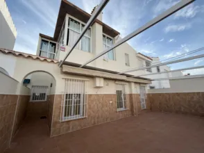 Casa adosada en La Barrosa