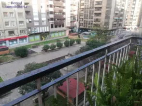 Piso en calle Gran Vía Juan Carlos I