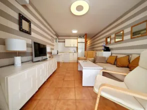 Piso en calle Los Gladiolos