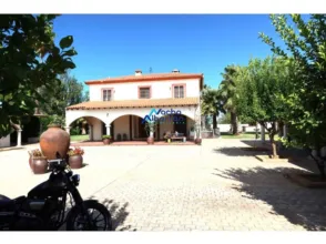 Finca rústica en Huerta Rosales-Valdepasillas