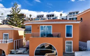 Casa adosada en Avenida de Europa, 20