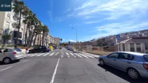 Local comercial en calle de Manuel de Falla