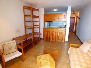 Apartamento en calle de Valdés