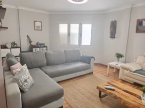 Casa pareada en calle del Párroco Pérez Olivares, 6