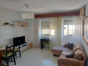 Piso en Reina Mercedes - Heliópolis