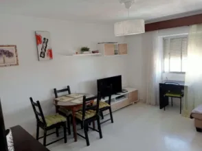 Piso en Reina Mercedes - Heliópolis