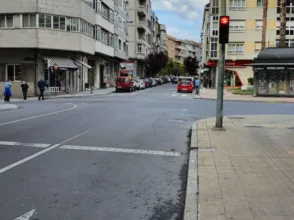 Local comercial en Avenida de Buenos Aires, 64