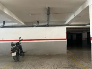 Garage in calle de Santa María Mazzarello