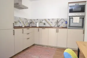Piso en calle de Julio César, 2